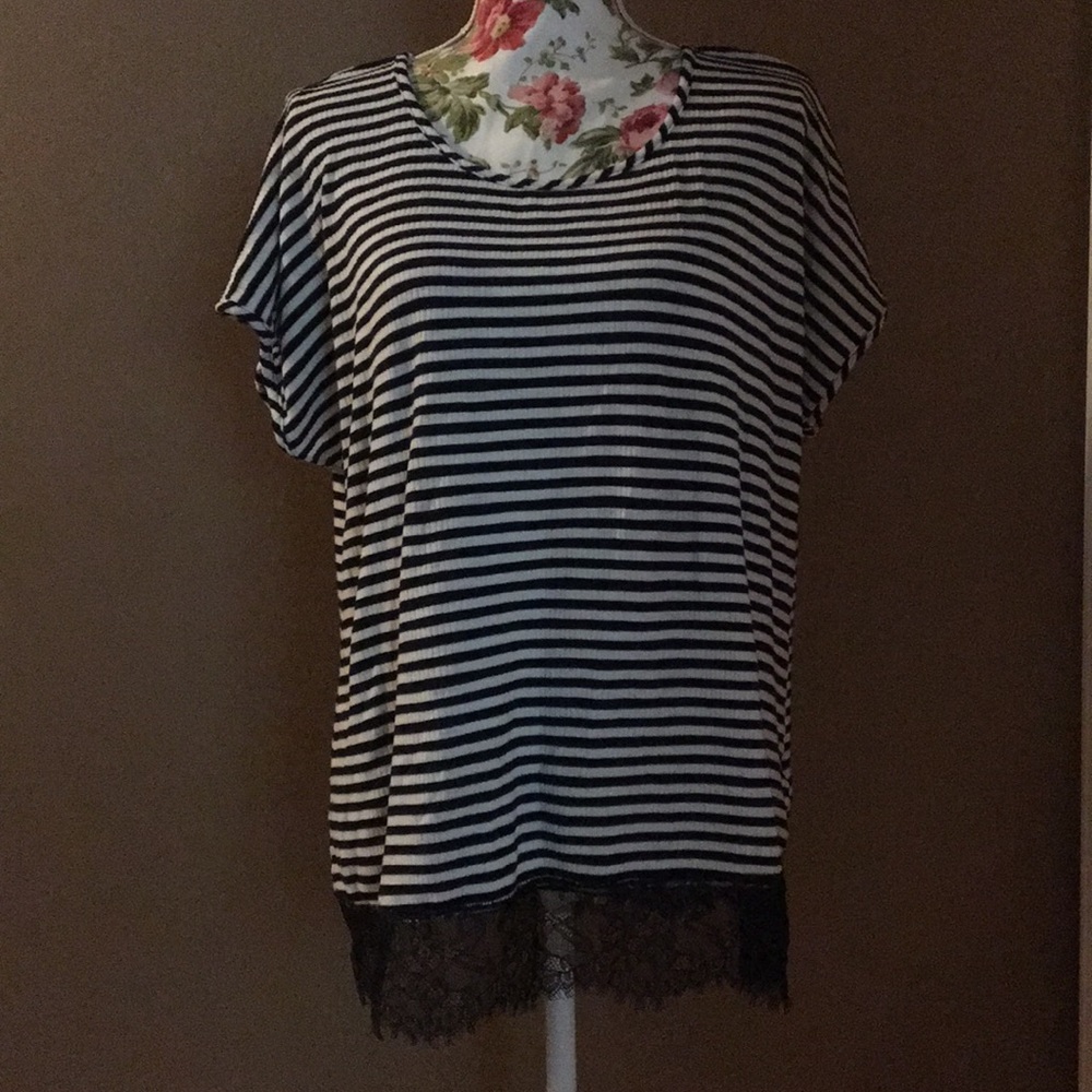 Avenue 14/16 | Navy & White Striped Lace Trim Top